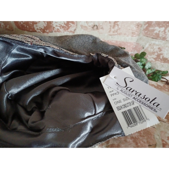 Sarasota Accessories Wool/Ble Sequin Bow Grady Cap - Picture 10 of 16